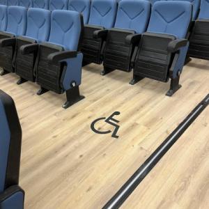 Rotulación suelo pictogramas para el teatro de Bormujo en Sevilla.