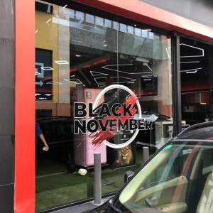 Rotulación en vinilo promocinal ofertas en Sevilla.
